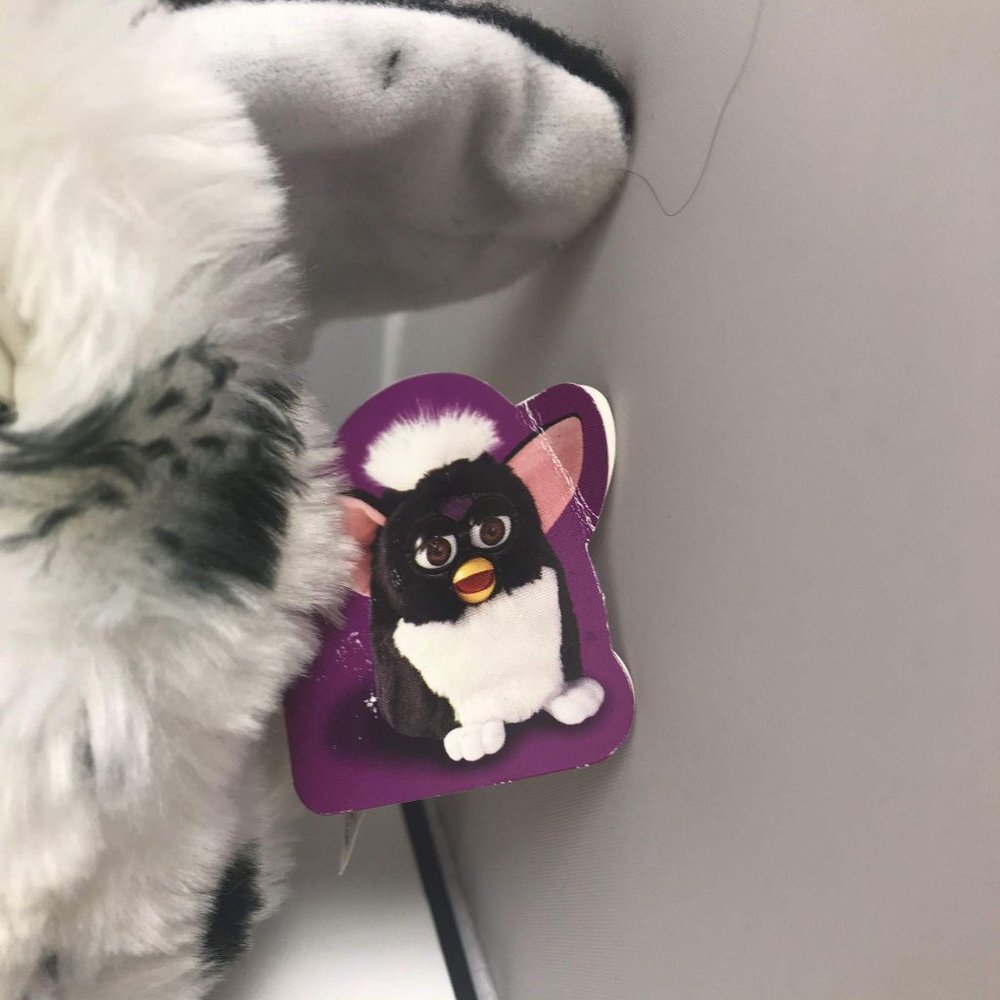 1998 VTG Tiger Electronics Furby Snow Leopard Dalmatian White Black Spots 70-800 - Picture 5 of 6
